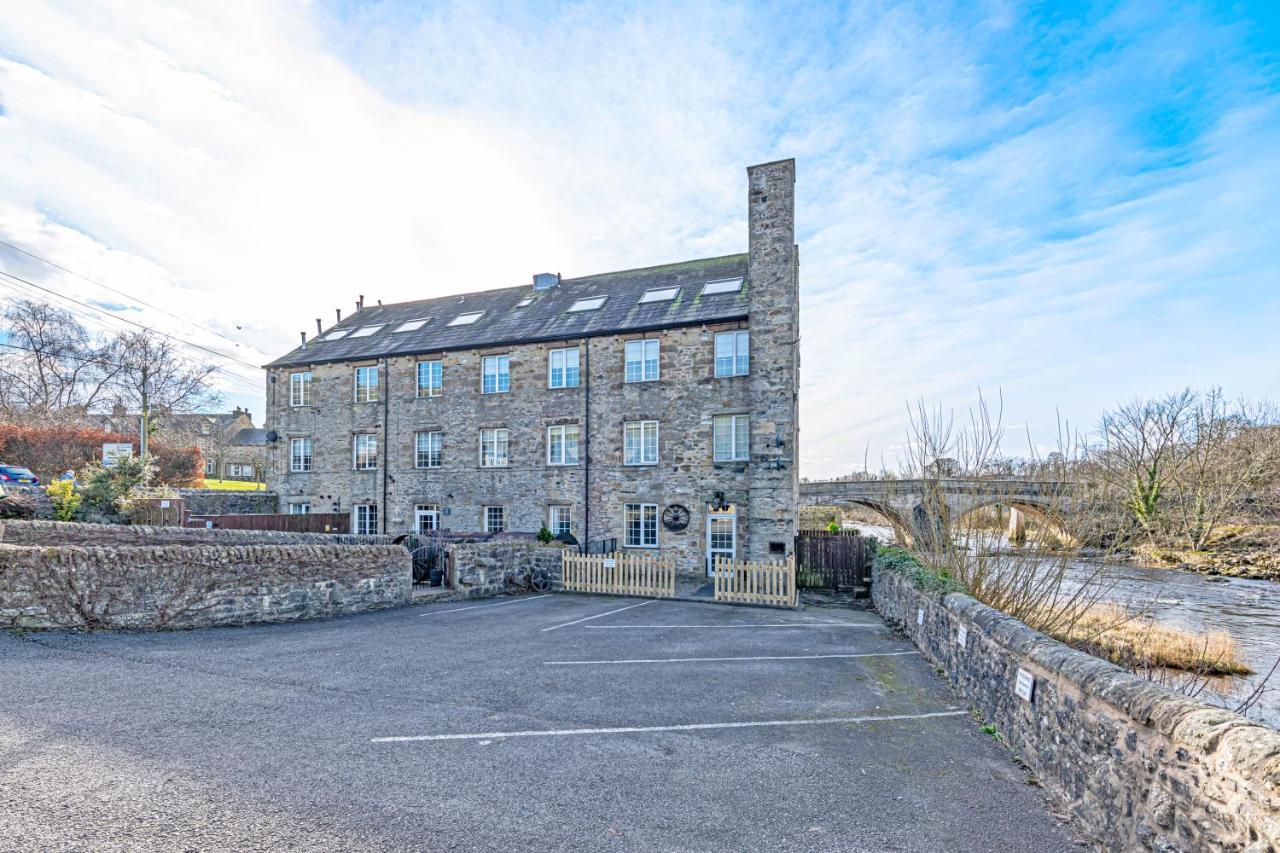 Bridge End Mill Apartments In Settle Exterior foto